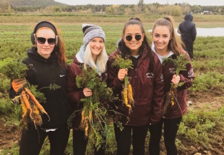 Students Assist Local Nonprofits, Agencies through Volunteer Opportunities