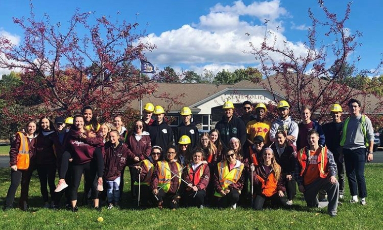 adopt-a-highway volunteers