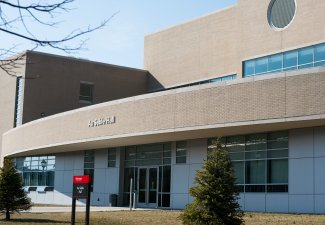 Hospitality Management Major to Focus on Business