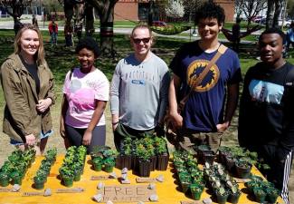 Student Clubs Foster Involvement, Community, Well-being