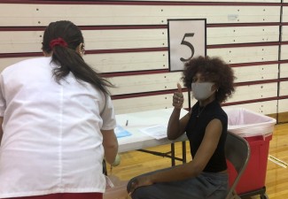 Campus Vaccine Clinic Draws Hundreds of Students
