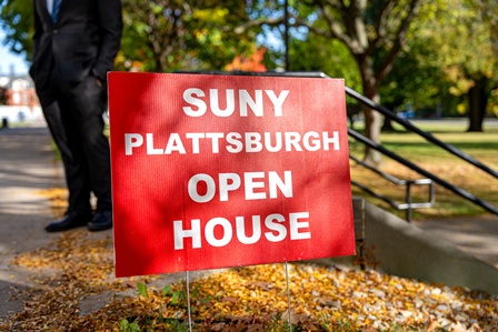 open house sign file photo