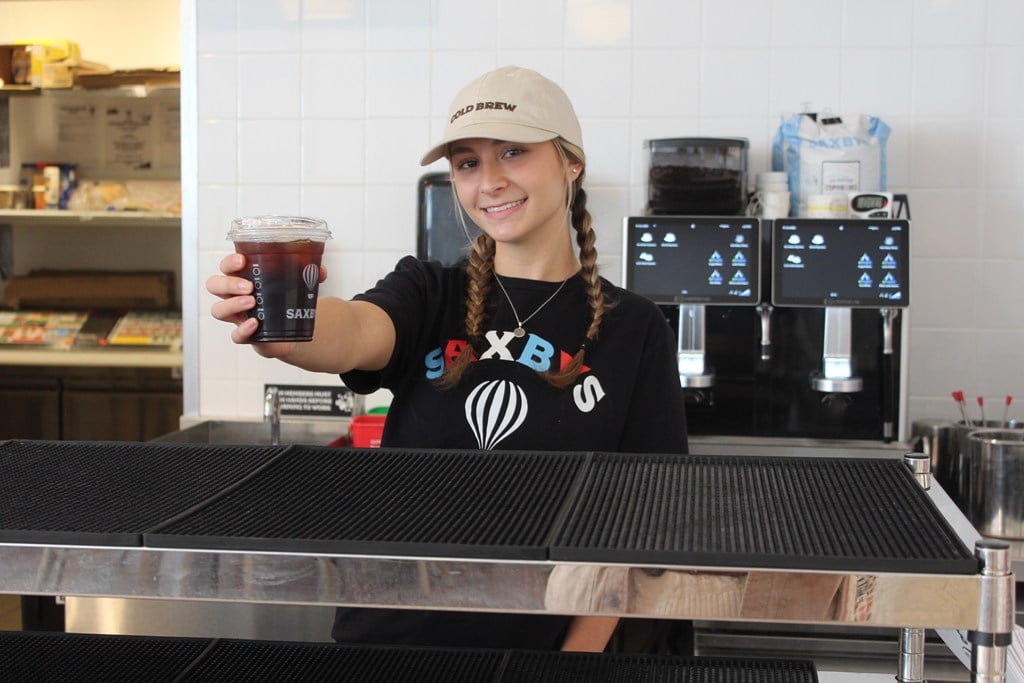 ashlee morris saxbys